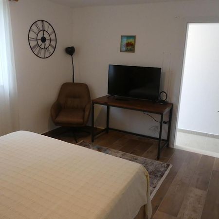 Madonna Guest House Дубровник Екстериор снимка