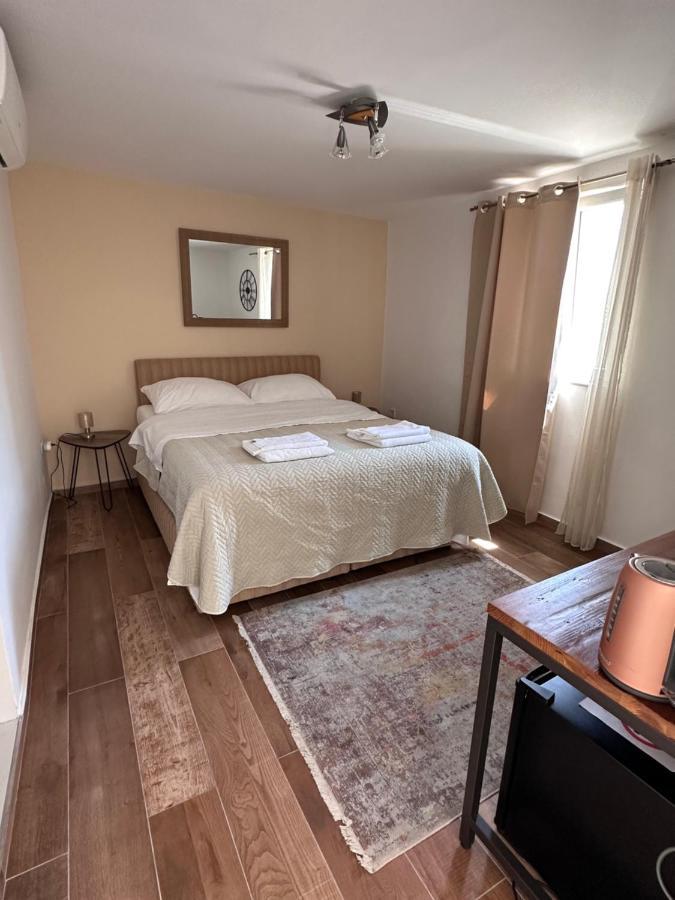 Madonna Guest House Дубровник Екстериор снимка