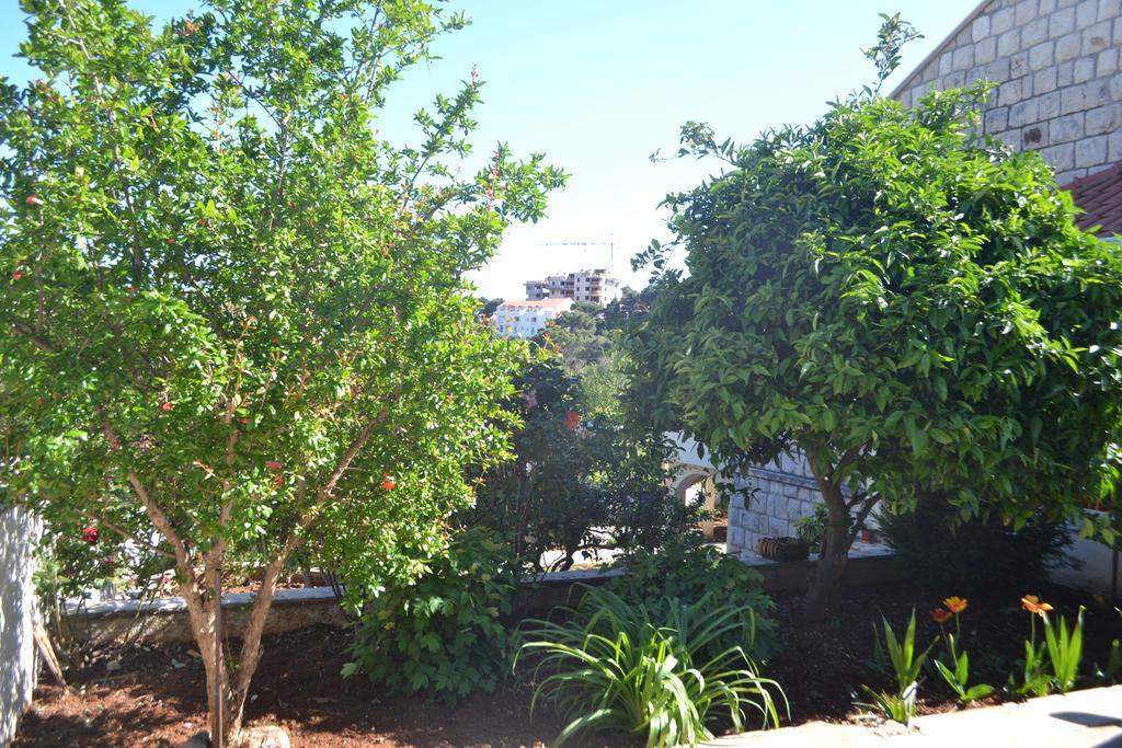 Madonna Guest House Дубровник Екстериор снимка