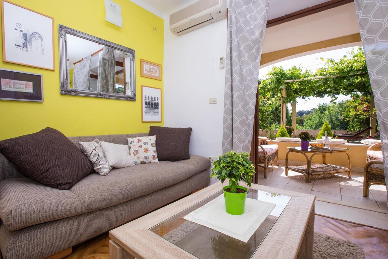Madonna Guest House Дубровник Екстериор снимка