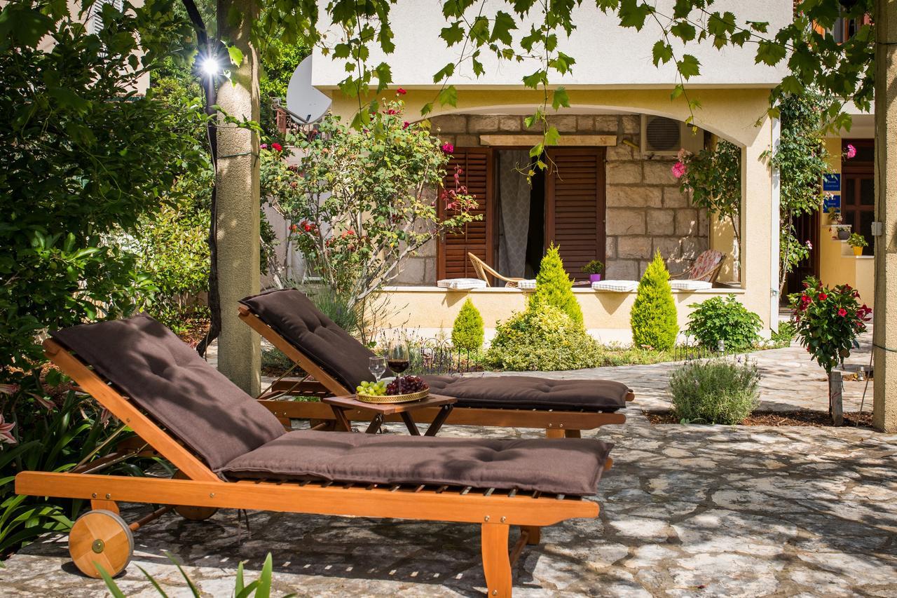 Madonna Guest House Дубровник Екстериор снимка